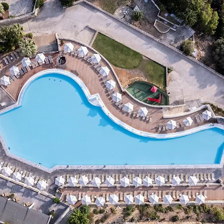 Louis Apostolata Island Ośrodek wypoczynkowy Eleios-Pronnoi