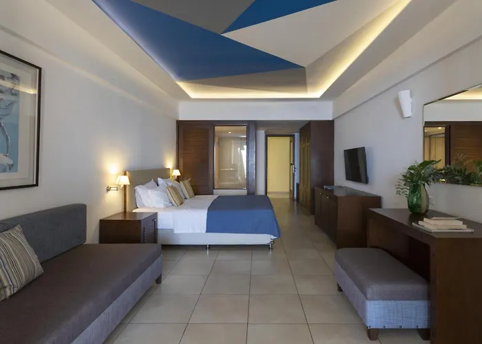 Louis Apostolata Island 5* Eleios-Pronnoi