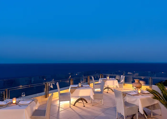 Ośrodek wypoczynkowy Louis Apostolata Island