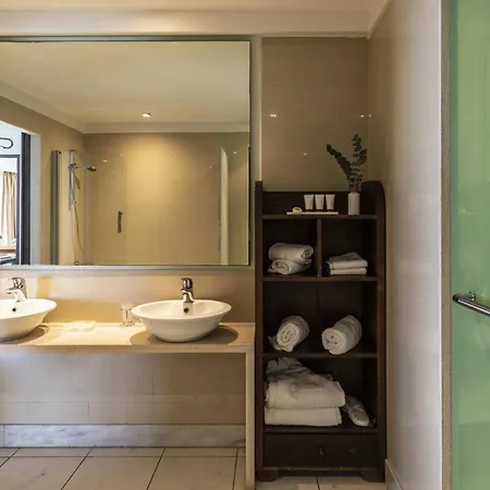 Louis Apostolata Island Курортный комплекс 5*