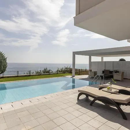 Apostolata Island & Semesteranläggning (resort)