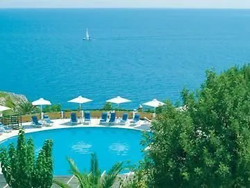 Louis Apostolata Island