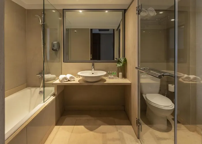 Louis Apostolata Island Station touristique