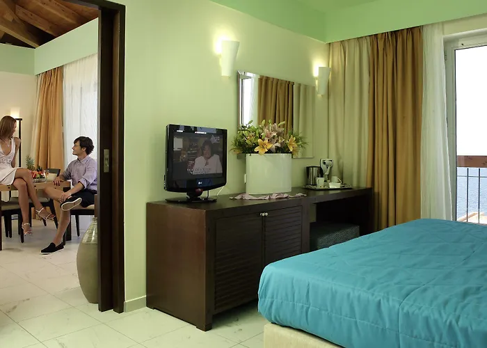 Louis Apostolata Island Üdülőközpont Eleios-Pronnoi