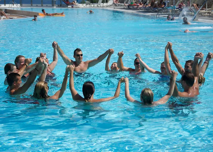 Louis Apostolata Island Üdülőközpont Eleios-Pronnoi