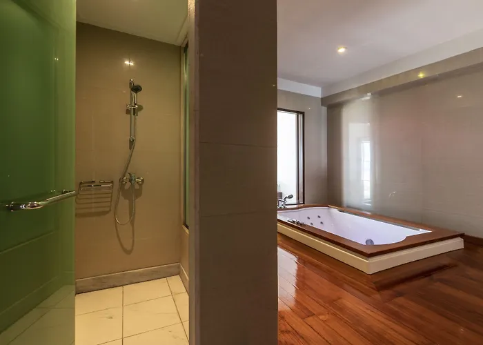 Louis Apostolata Island 5*