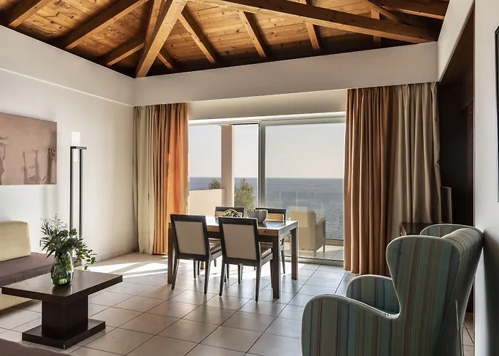 Üdülőközpont Louis Apostolata Island Eleios-Pronnoi