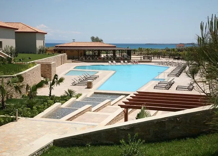 Station touristique Louis Apostolata Island 4*