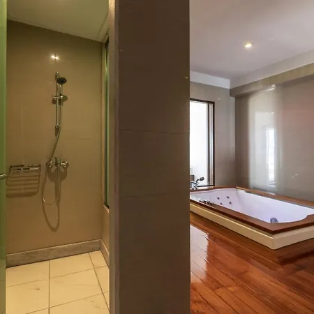 Üdülőközpont Louis Apostolata Island 5*